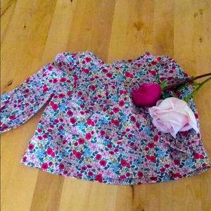 GAP blouse 🌸LOVELY 6-12 mo. Amazing cotton